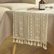 Chemin de table en macramé crème à médaillons, bohème